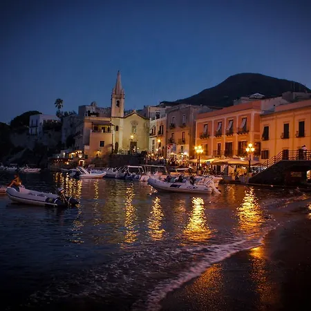 A Pochi Passi Dal Mare Apartmán *